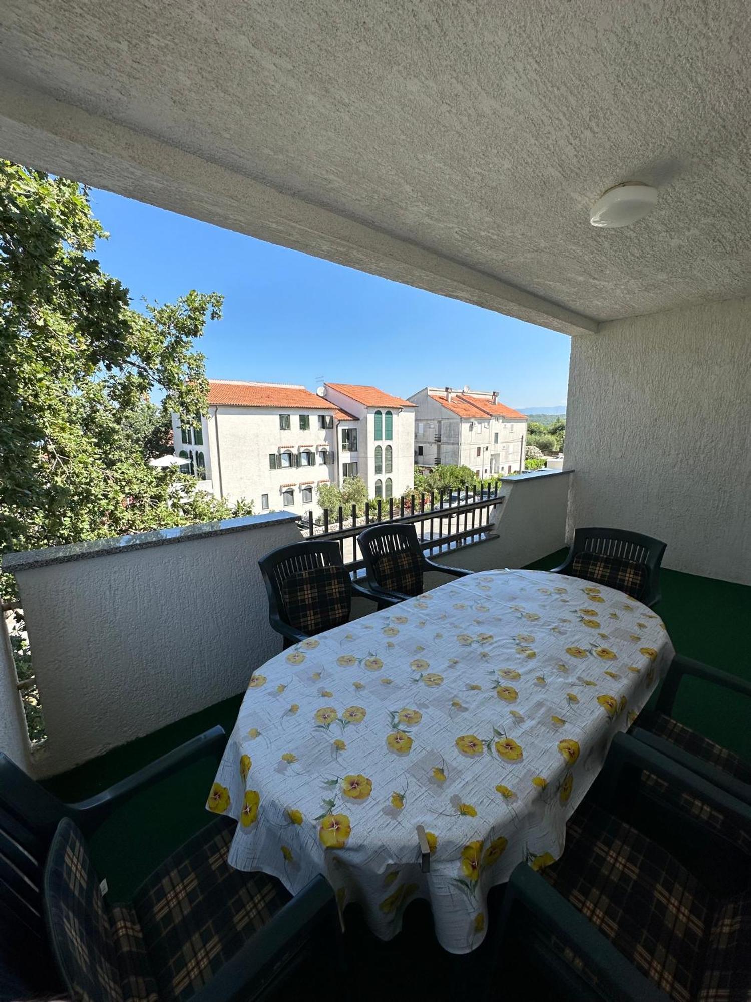 Apartmani Ana 马林斯卡 外观 照片